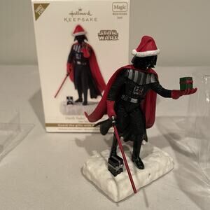 2012 Hallmark Star Wars DARTH VADER Peekbuster Keepsake ornament with sound New